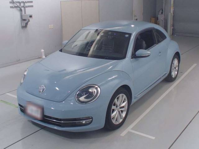 30615 VOLKSWAGEN THE BEETLE 16CBZ 2014 г. (CAA Chubu)